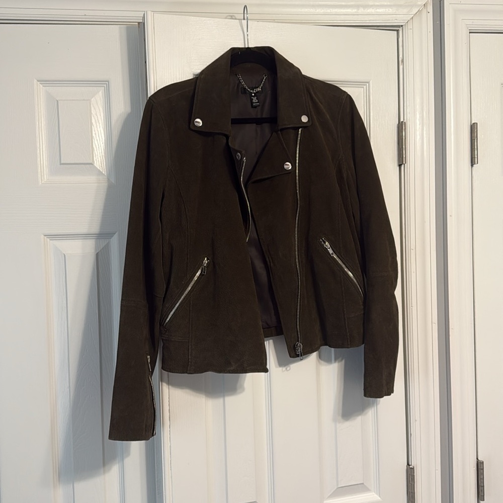 AQUA NWOT Olive green genuine leather suede jacket